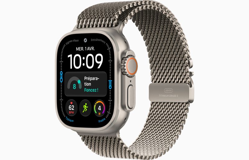 Apple Watch Ultra 4 GPS + Cellular 49 mm Titane naturel Bracelet Milanais Titane naturel