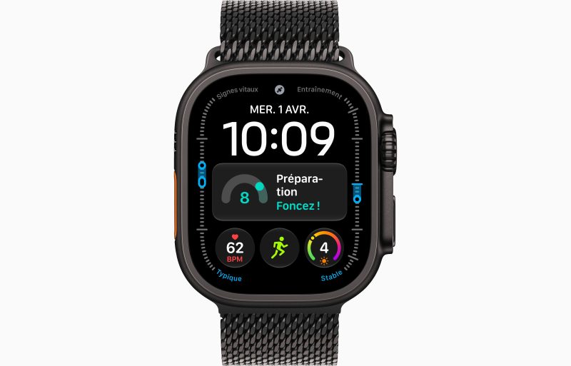 Apple Watch Ultra 4 GPS + Cellular 49 mm Titane noir Bracelet Milanais Titane noir